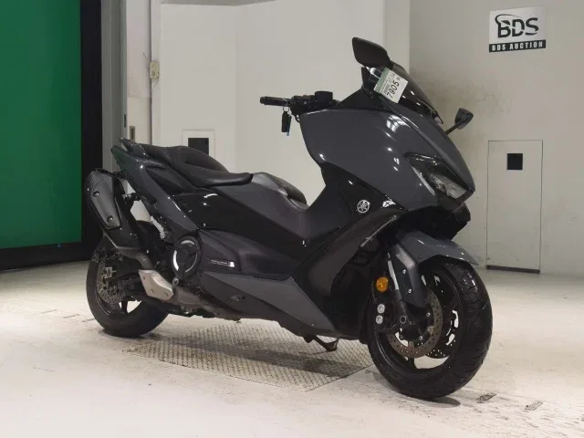 Yamaha TMAX
