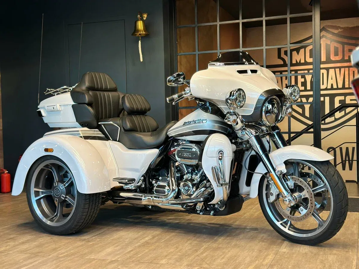 Harley-Davidson CVO Tri Glide