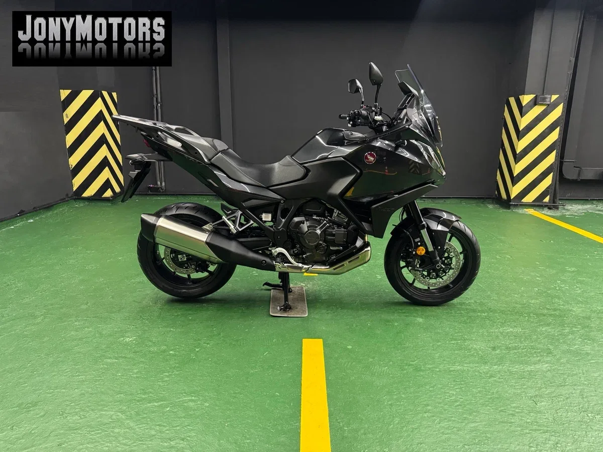 Honda NT1100
