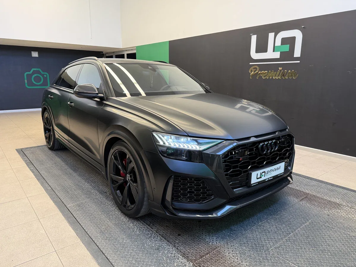 Audi RS Q8 I