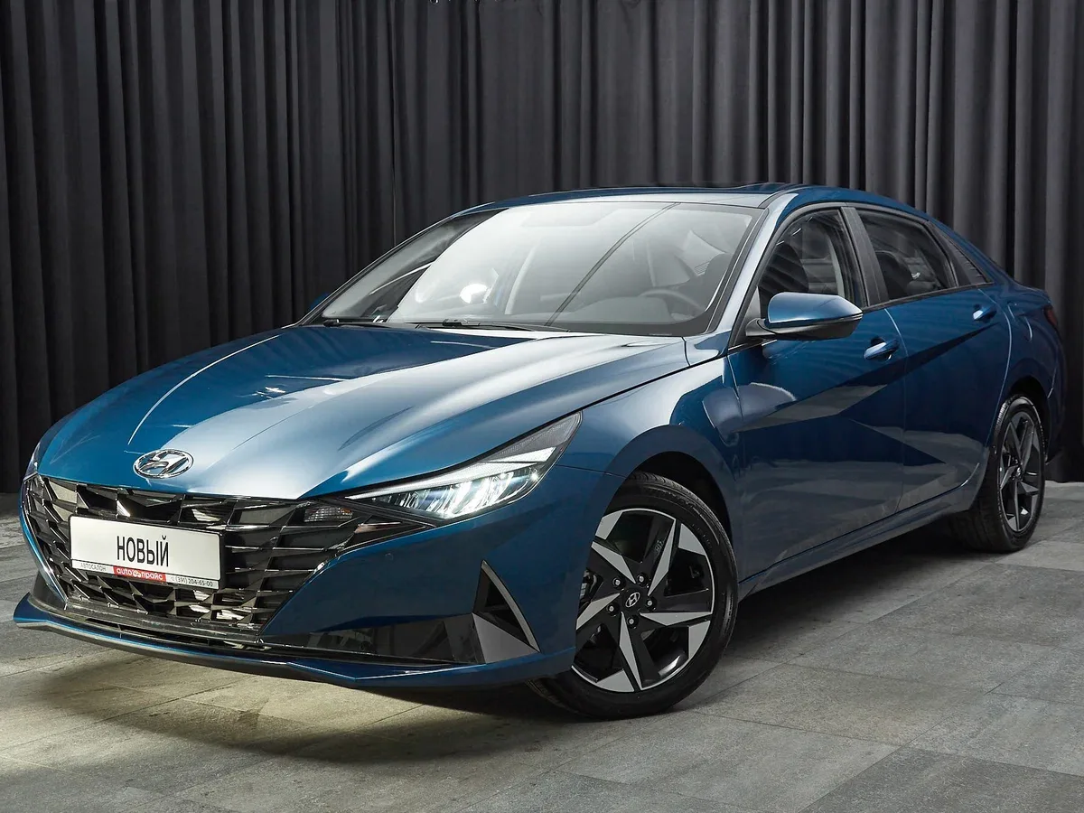 Hyundai Elantra VII (CN7)