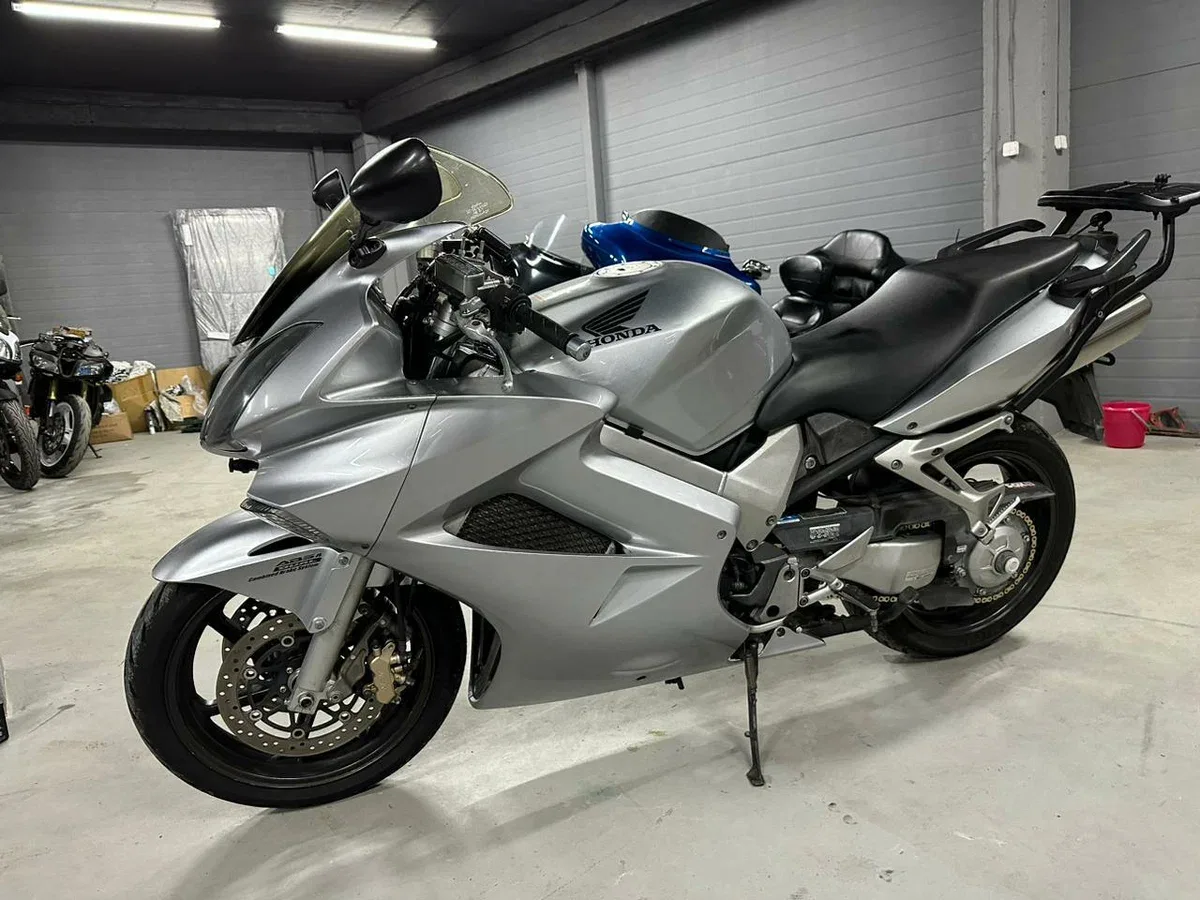 Honda VFR800