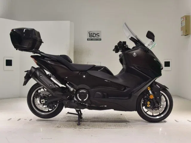 Yamaha TMAX