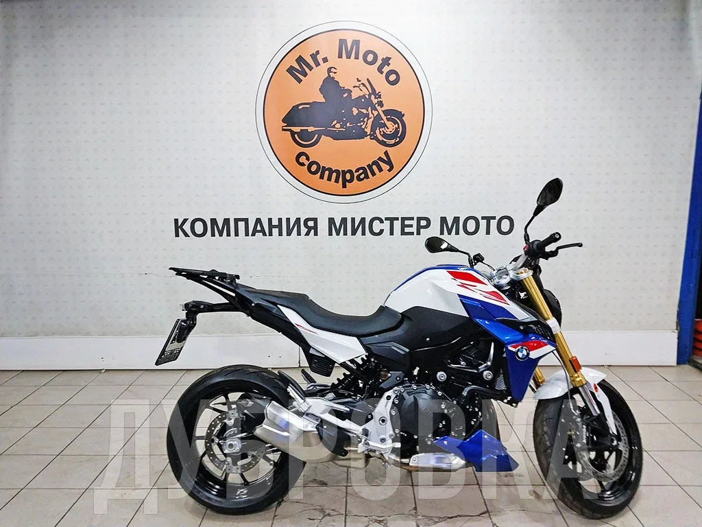 BMW F 900 R