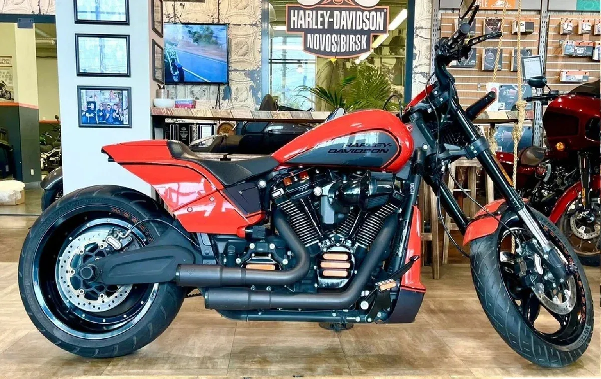 Harley-Davidson FXDR 114
