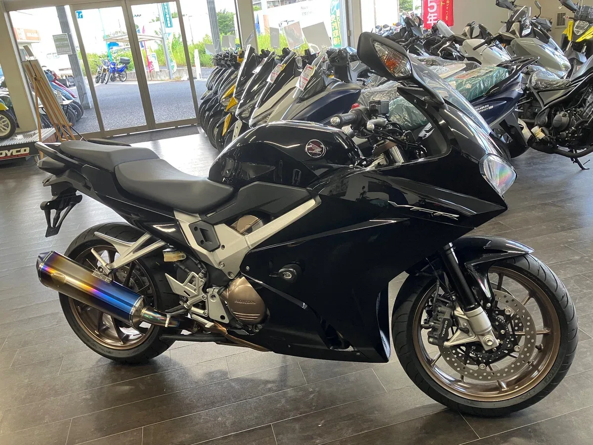 Honda VFR800