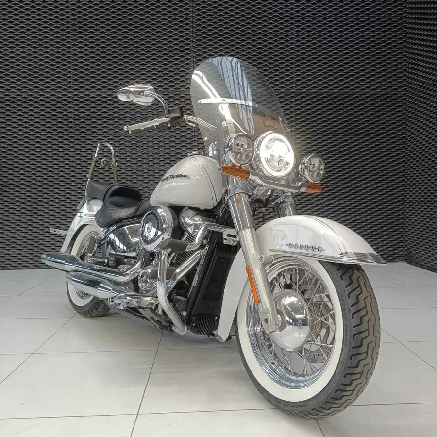 Harley-Davidson Softail Deluxe
