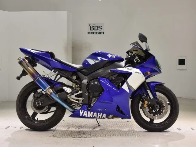 Yamaha YZF-R1