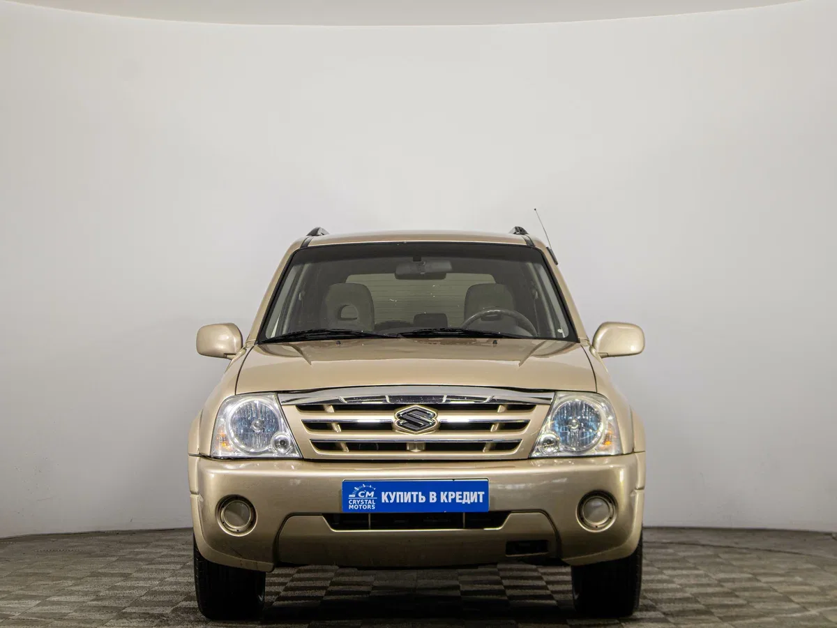 Suzuki XL7 I