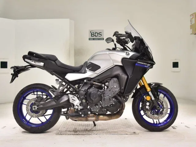 Yamaha MT-09 Tracer