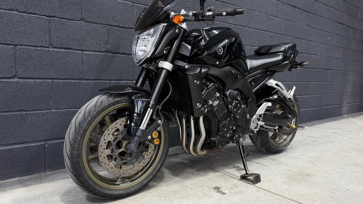 Yamaha FZ1