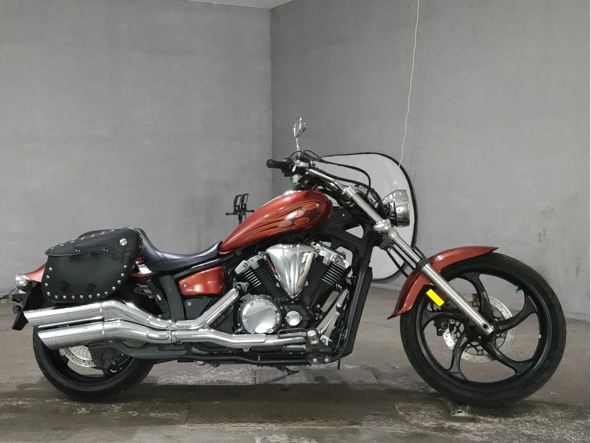 Yamaha XVS1300