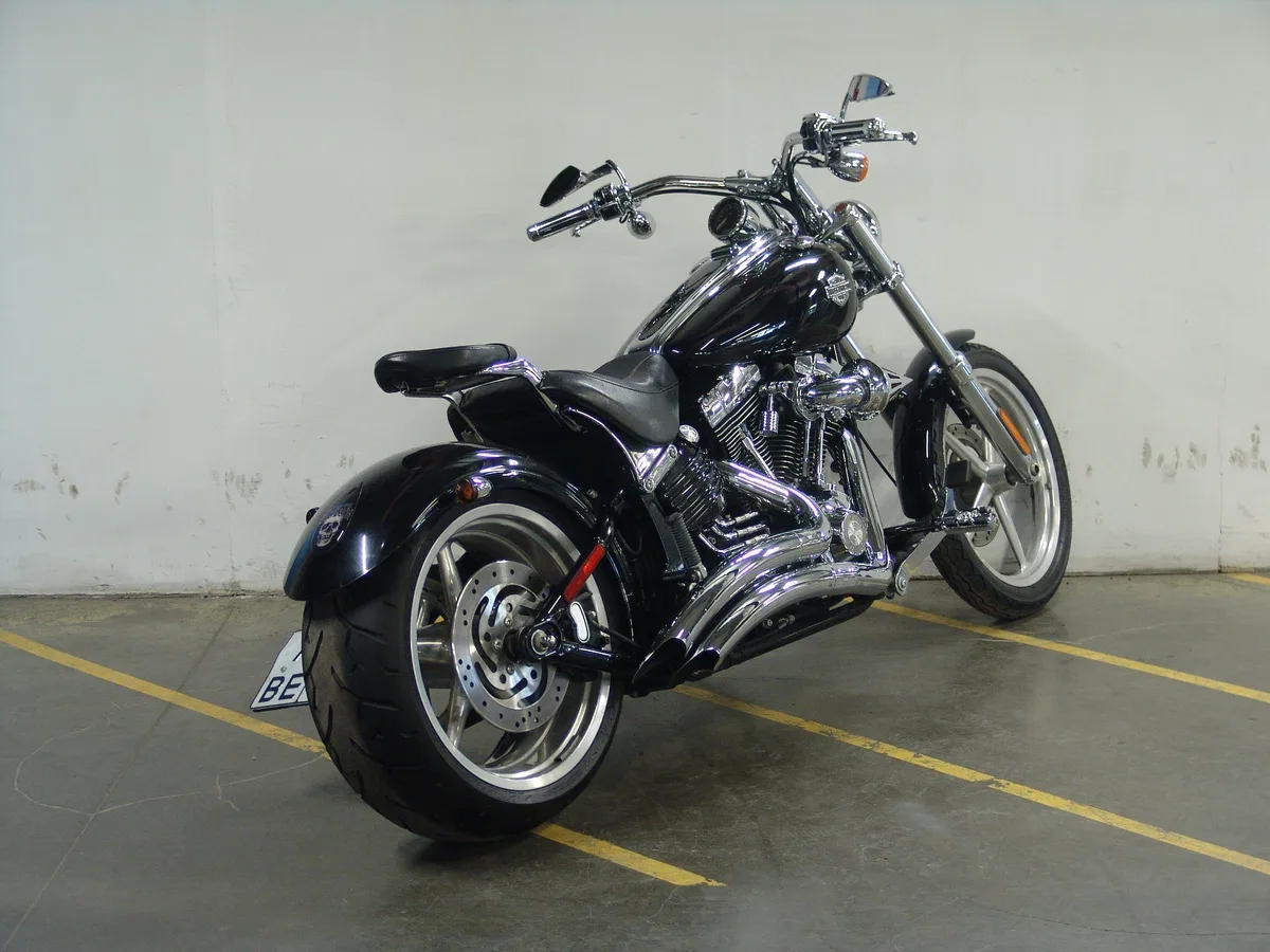 Harley-Davidson Rocker C