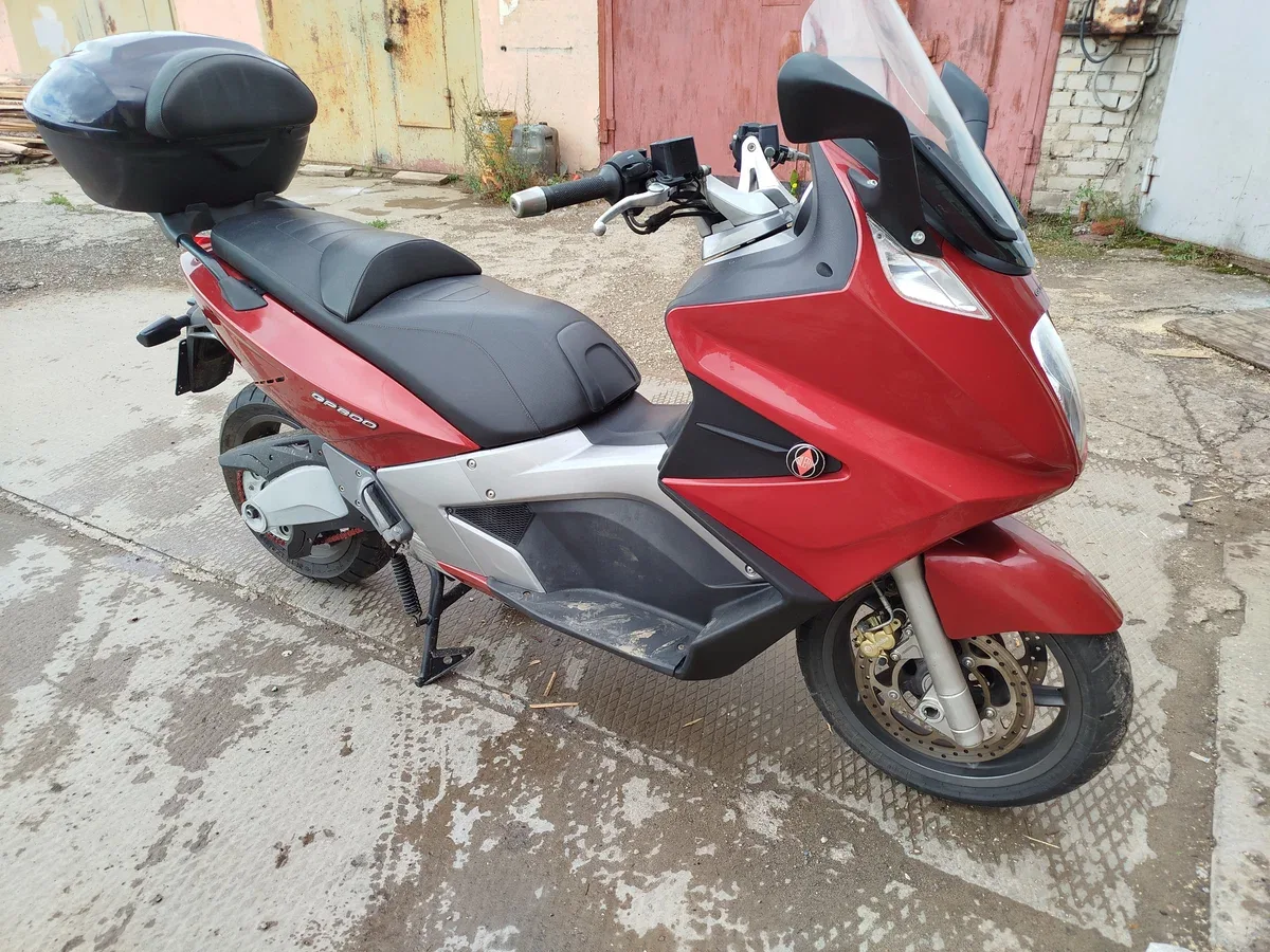 Gilera GP 800