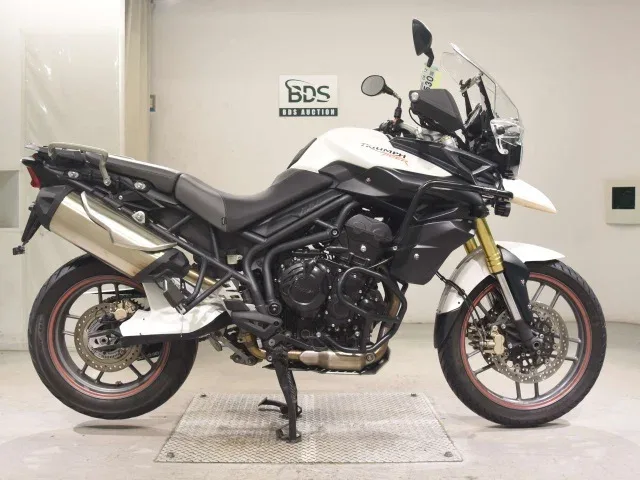 Triumph Tiger 800