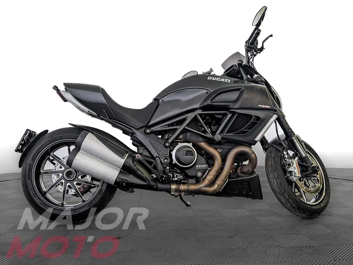 Ducati Diavel Carbon