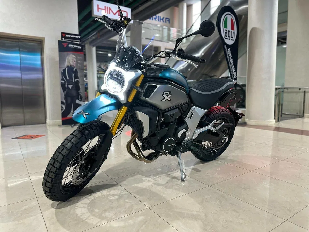 CFMoto 700CL-X Adventure