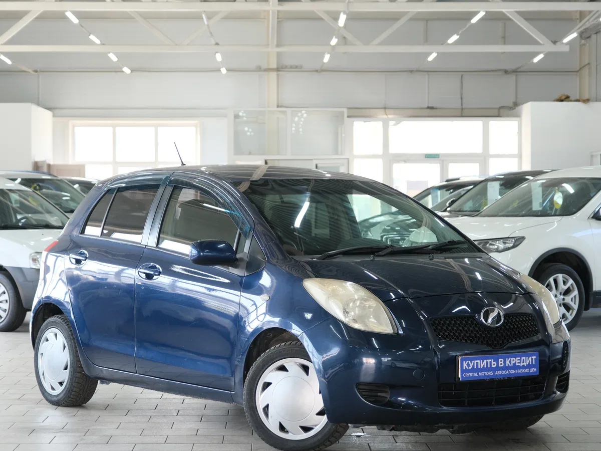 Toyota Vitz II (XP90)