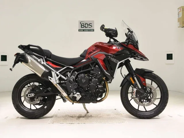 Triumph Tiger 900