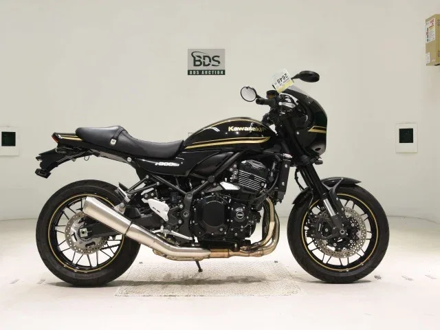Kawasaki Z900RS