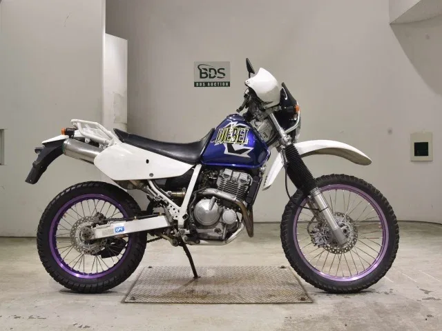 Suzuki Djebel 250