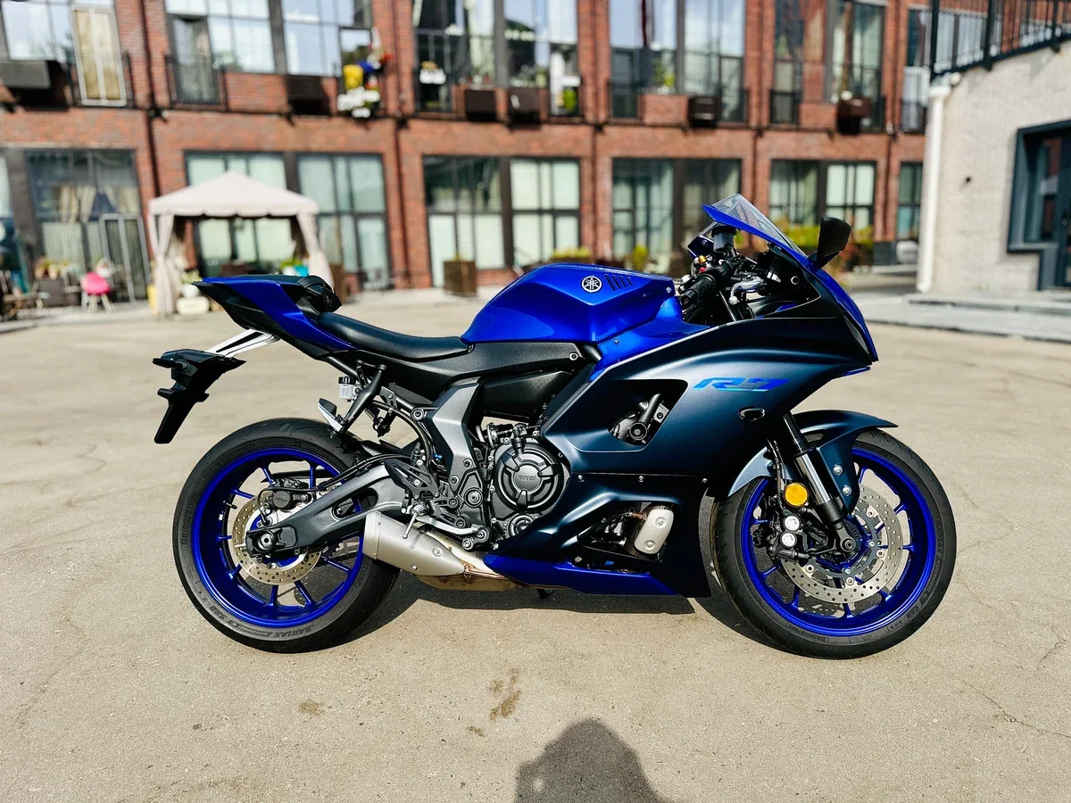 Yamaha YZF-R7