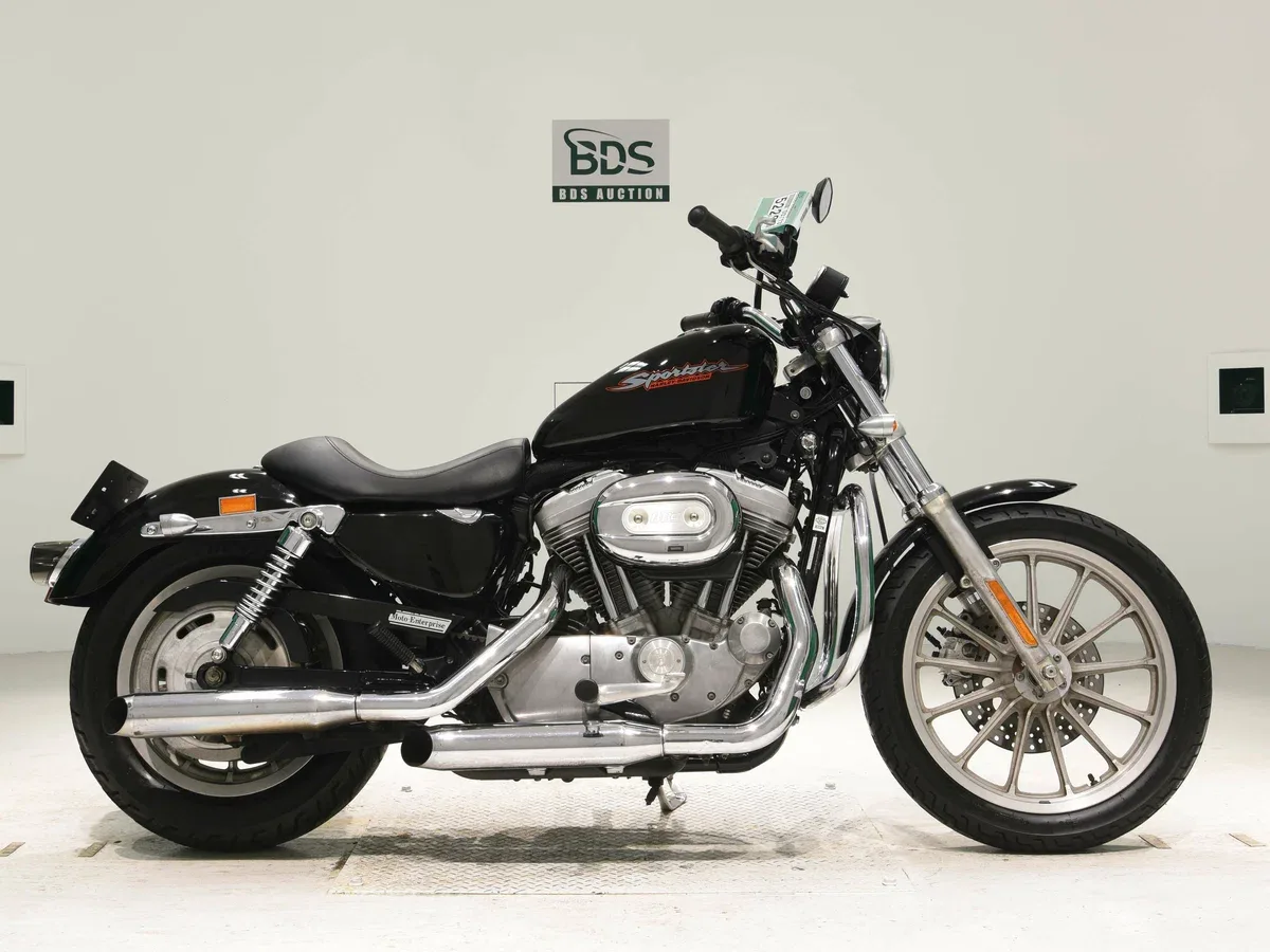 Harley-Davidson Sportster 883
