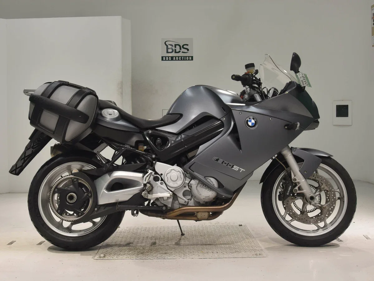 BMW F 800 ST