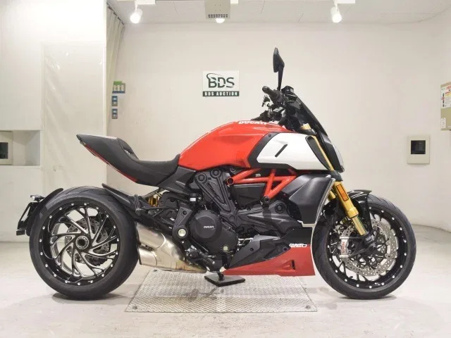 Ducati Diavel