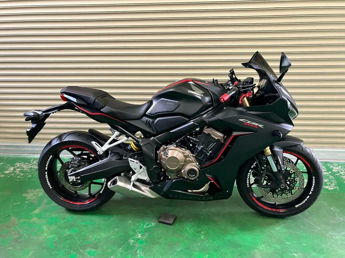 Honda CBR650R