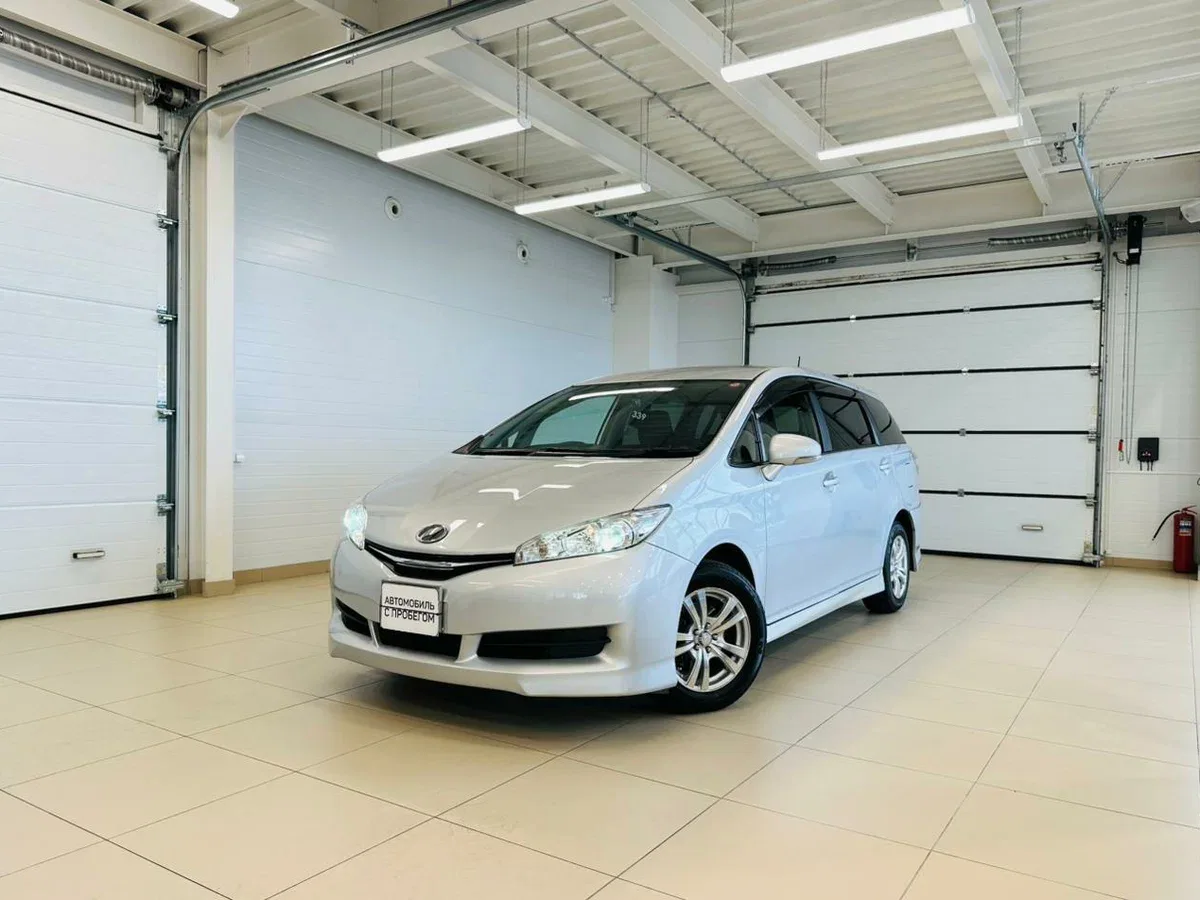 Toyota Wish II Рестайлинг