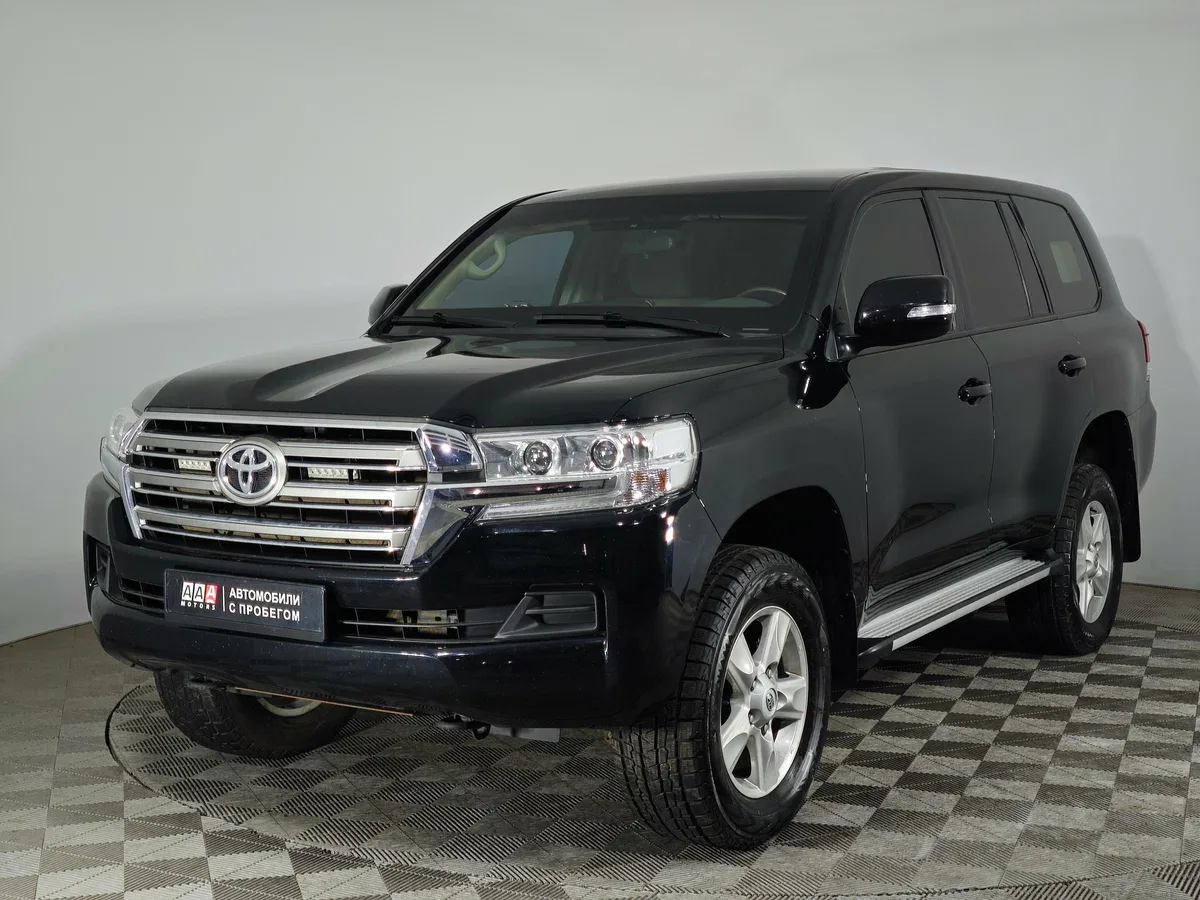 Toyota Land Cruiser 200 Series Рестайлинг 2