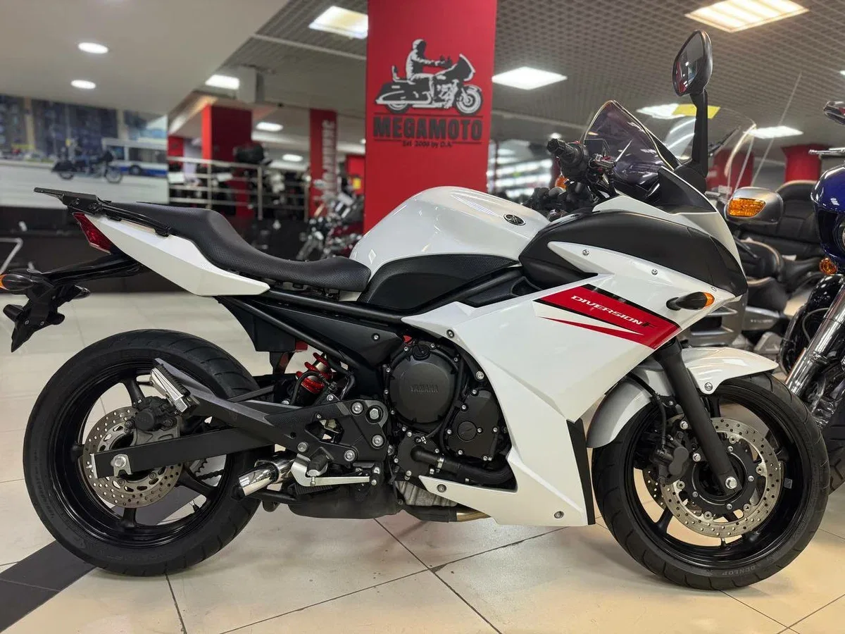Yamaha XJ6