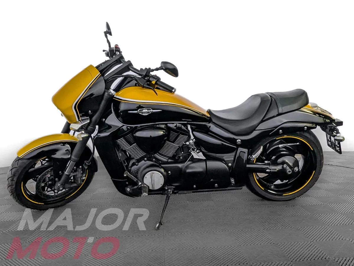 Suzuki Intruder M1800R