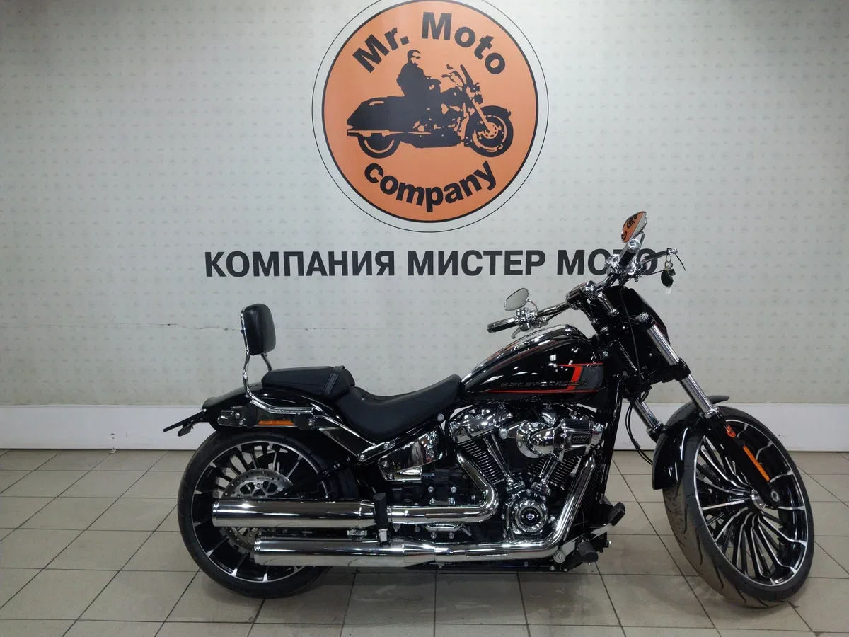 Harley-Davidson Breakout