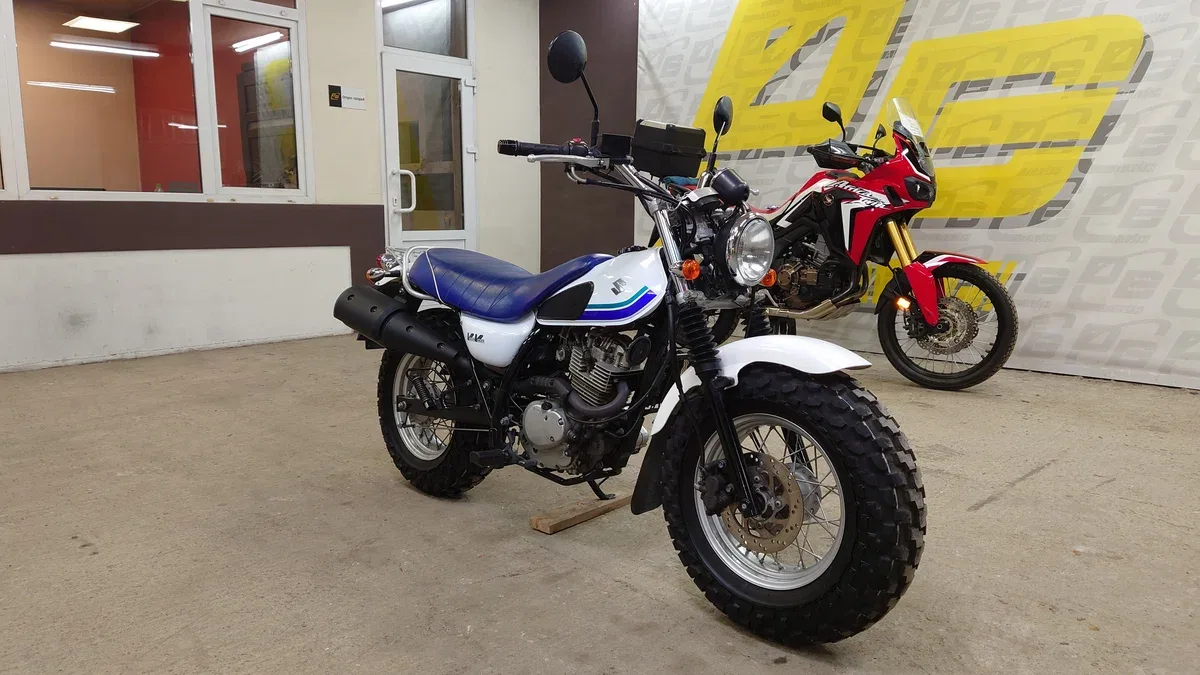 Suzuki RV 200 VanVan