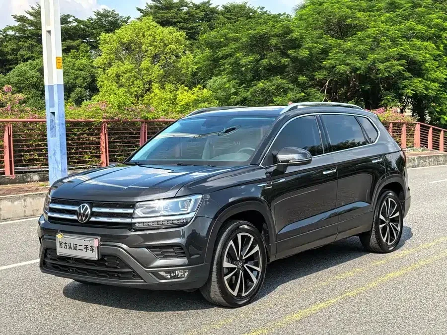 Volkswagen Tharu I