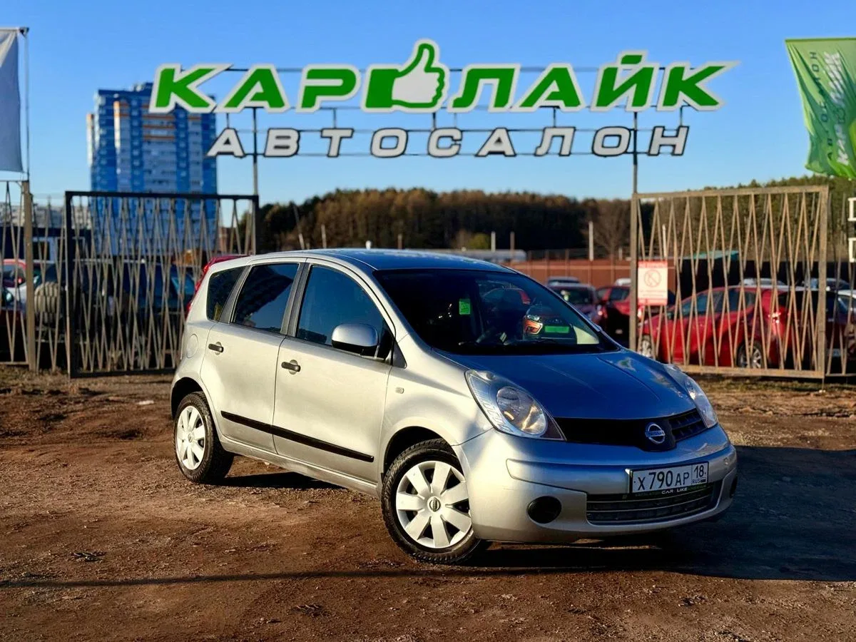 Nissan Note I