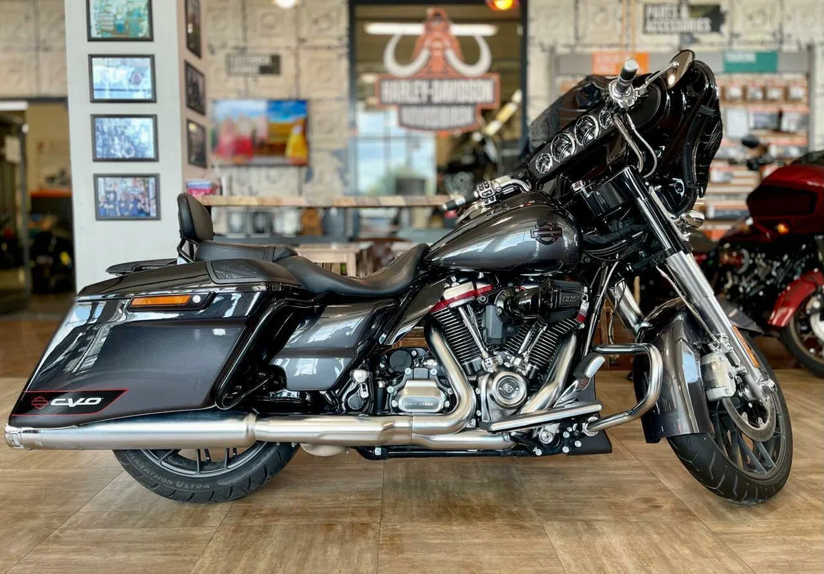 Harley-Davidson CVO Street Glide