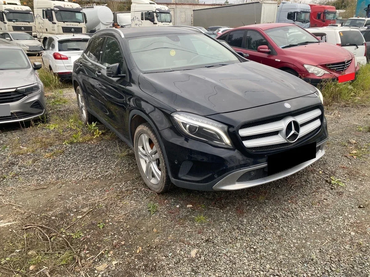 Mercedes-Benz GLA I (X156)