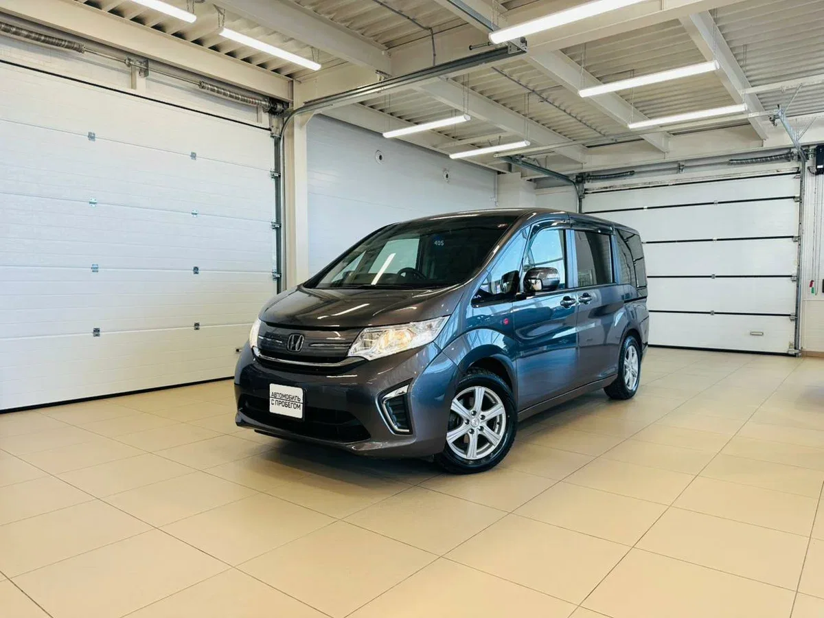 Honda Stepwgn V Рестайлинг