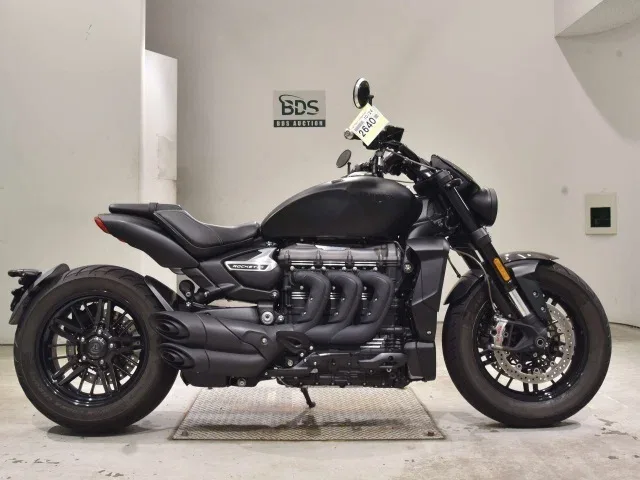 Triumph Rocket III