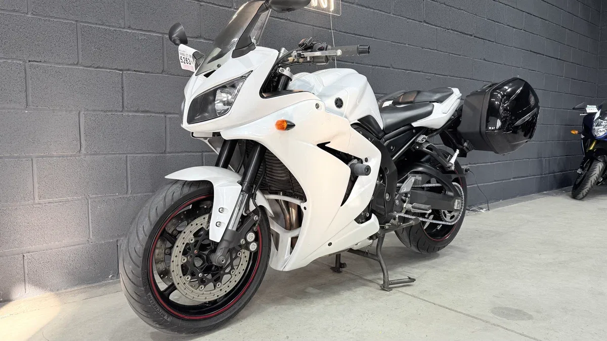Yamaha FZ1
