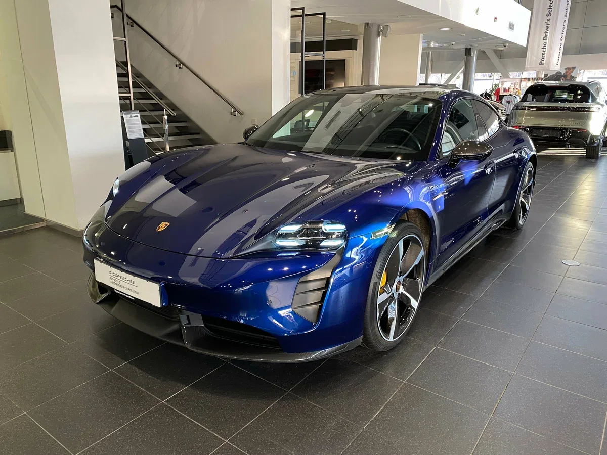 Porsche Taycan I