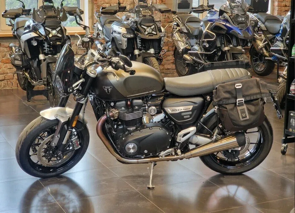 Triumph Speed Twin
