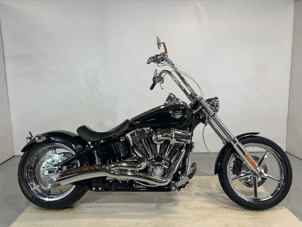 Harley-Davidson Rocker C