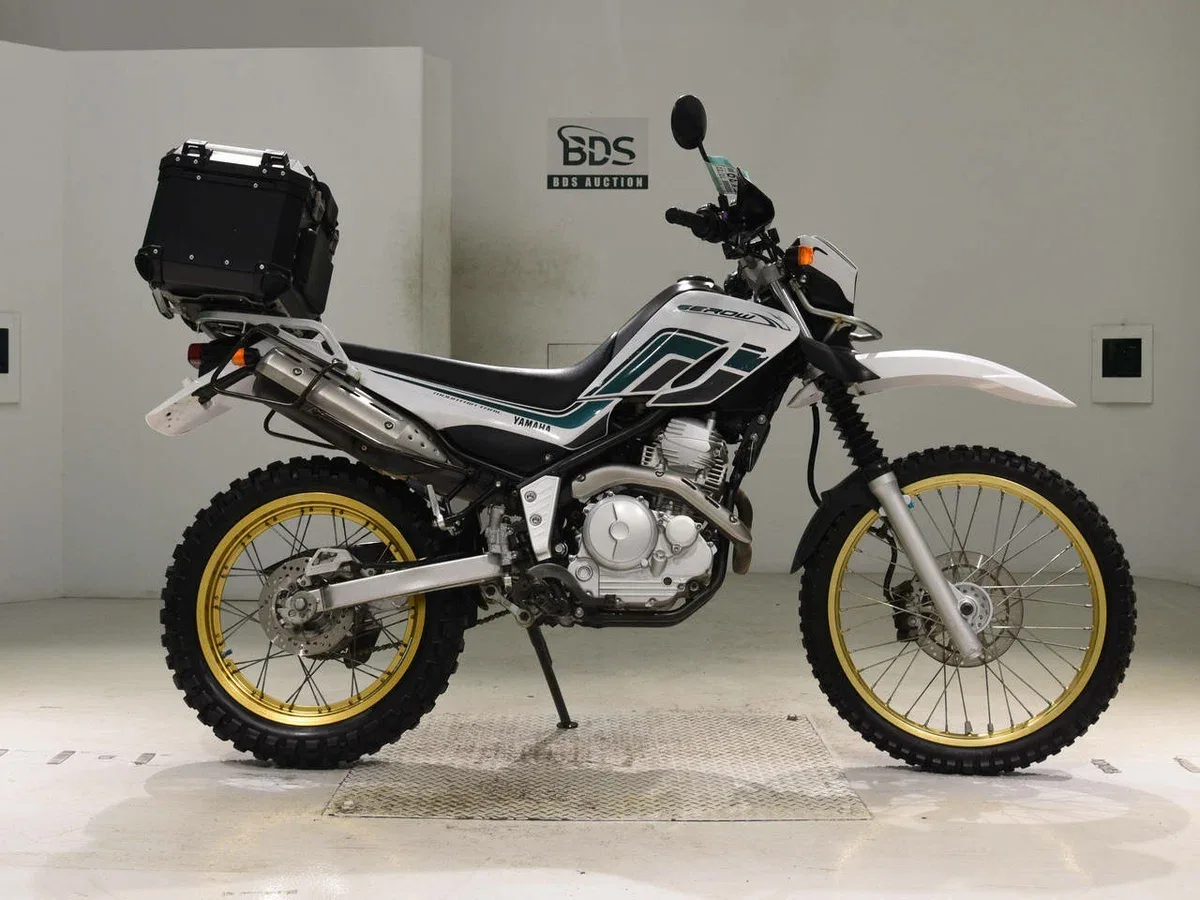 Yamaha XT250 Serow