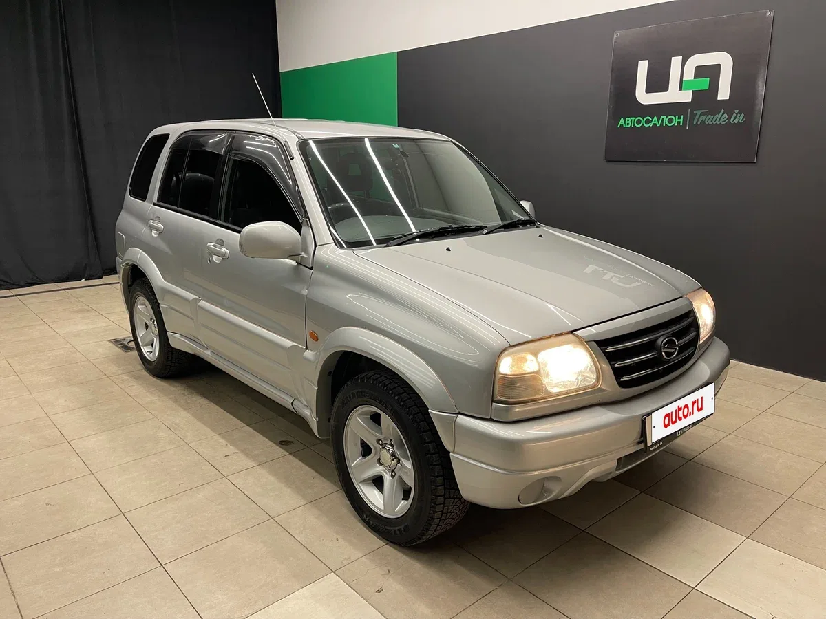 Suzuki Escudo II