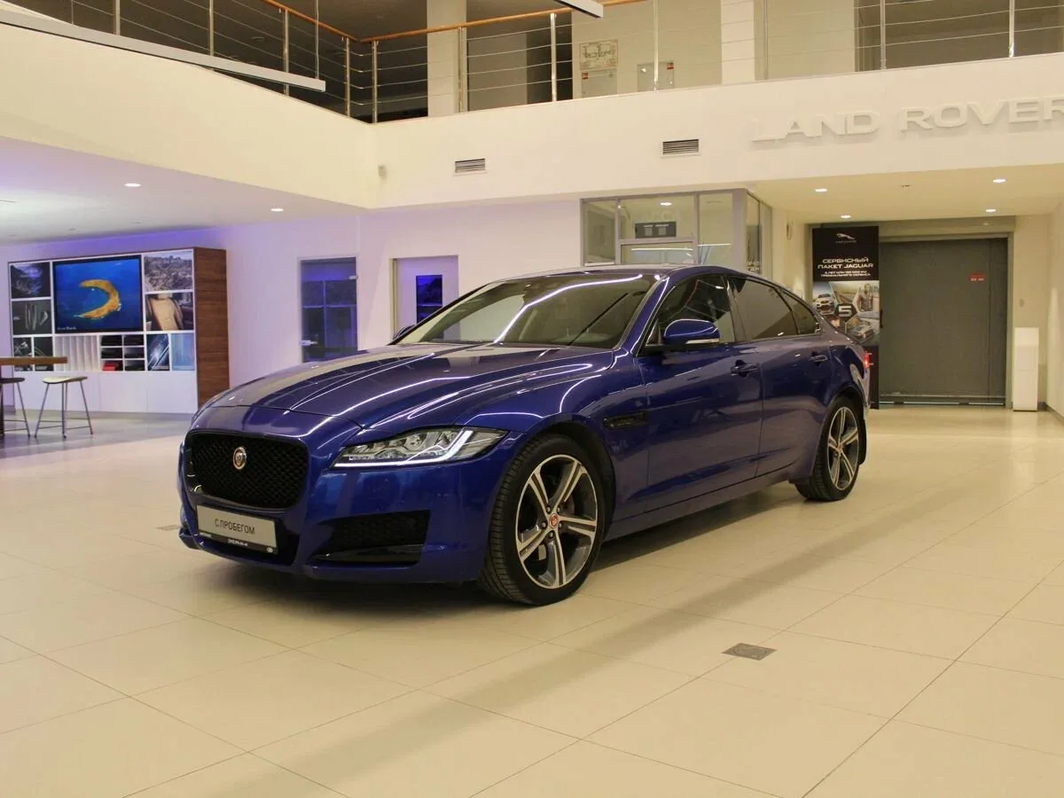 Jaguar XF II