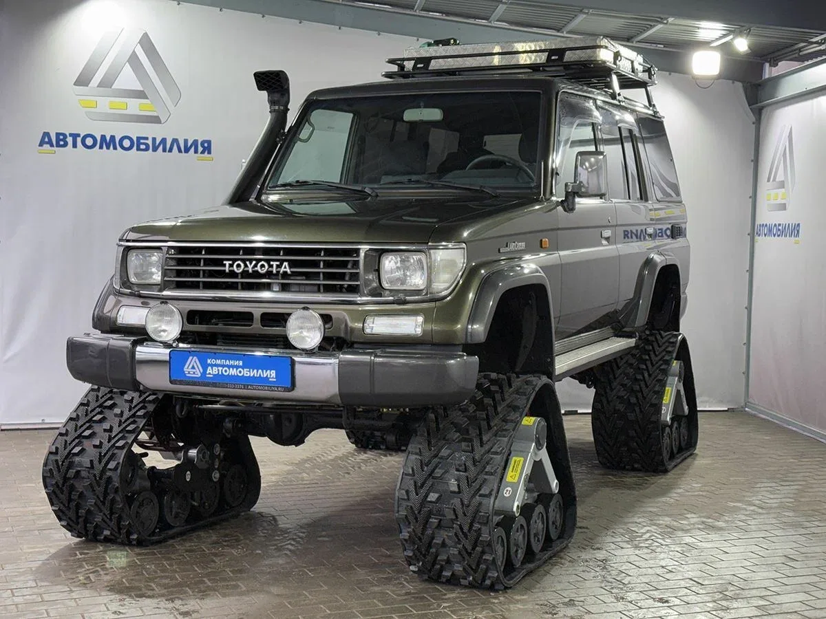 Toyota Land Cruiser 70 Series
